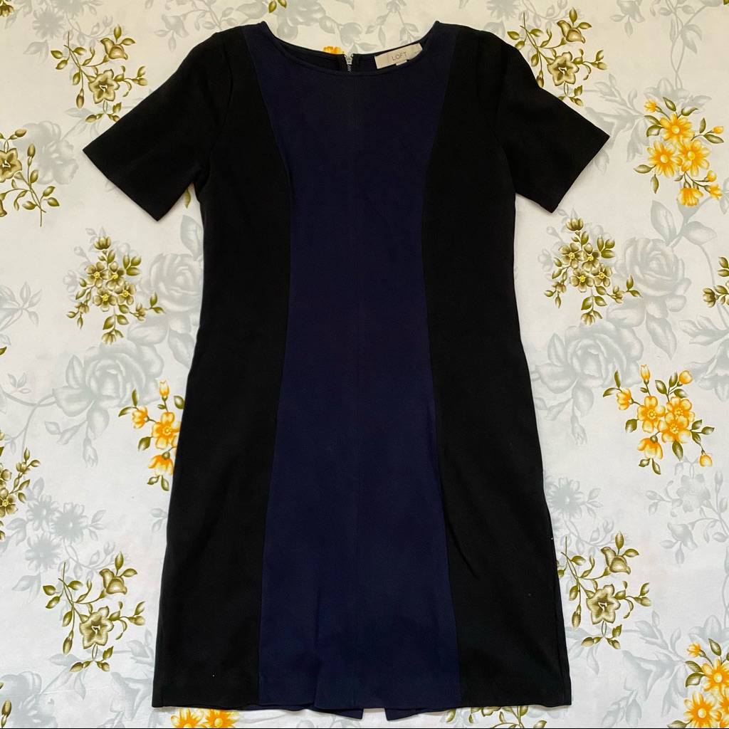 Ann Taylor Loft Size 8p Navy & Black Short Sleeve Dress